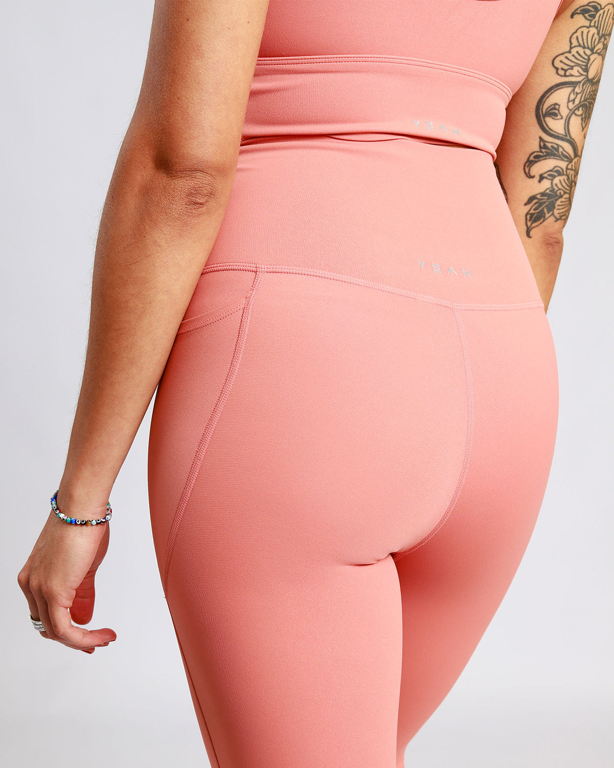 On The Go Leggings - Soft Salmon